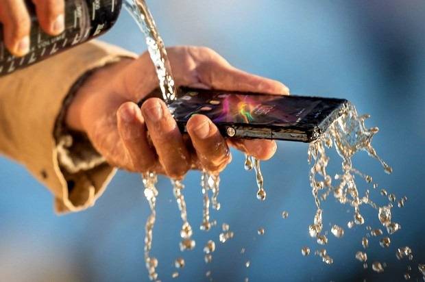 water being spilled on xperia Z