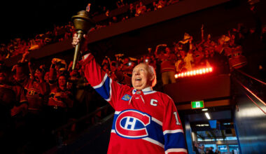 Yvan Cournoyer fires up the Bell Centre