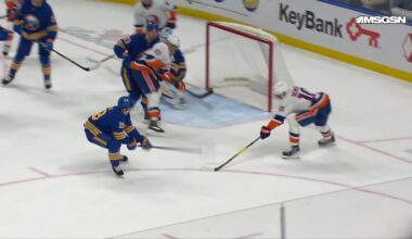 Schenn cuts deficit with buzzer-beater