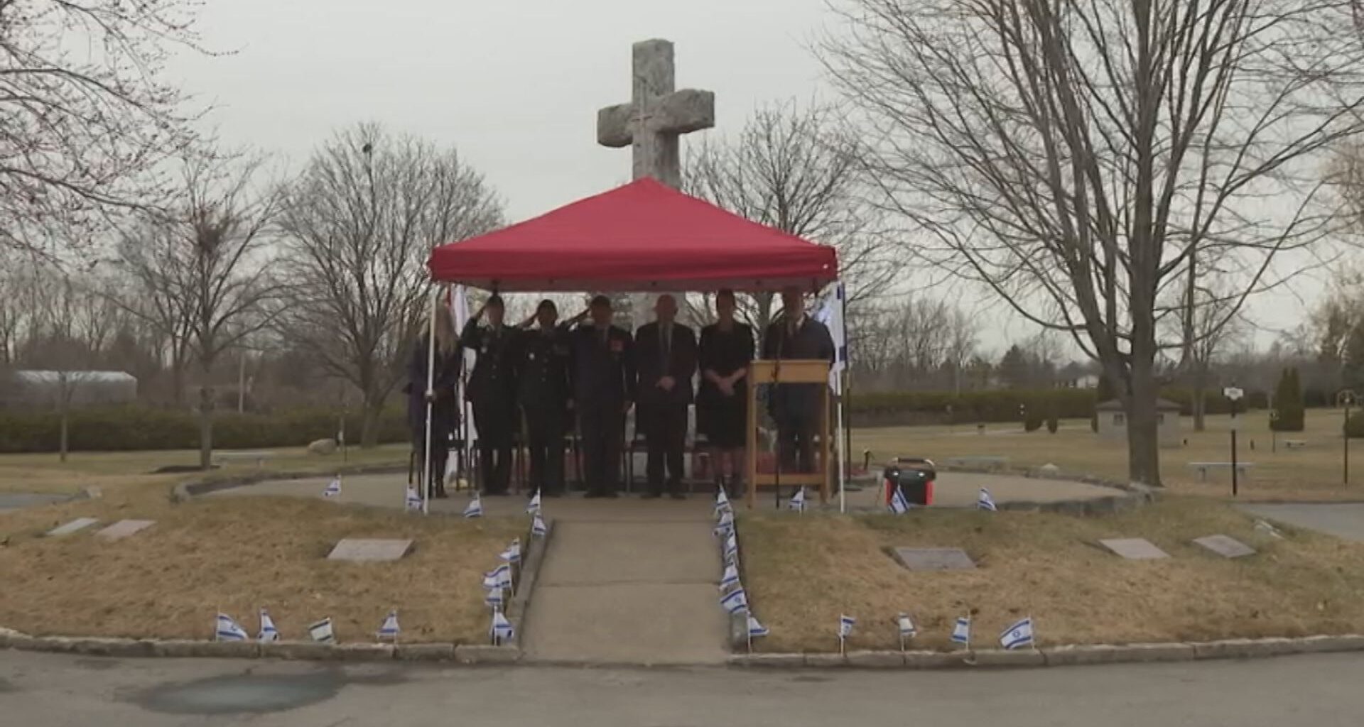 Montreal community marks Holocaust remembrance in Pointe-Claire