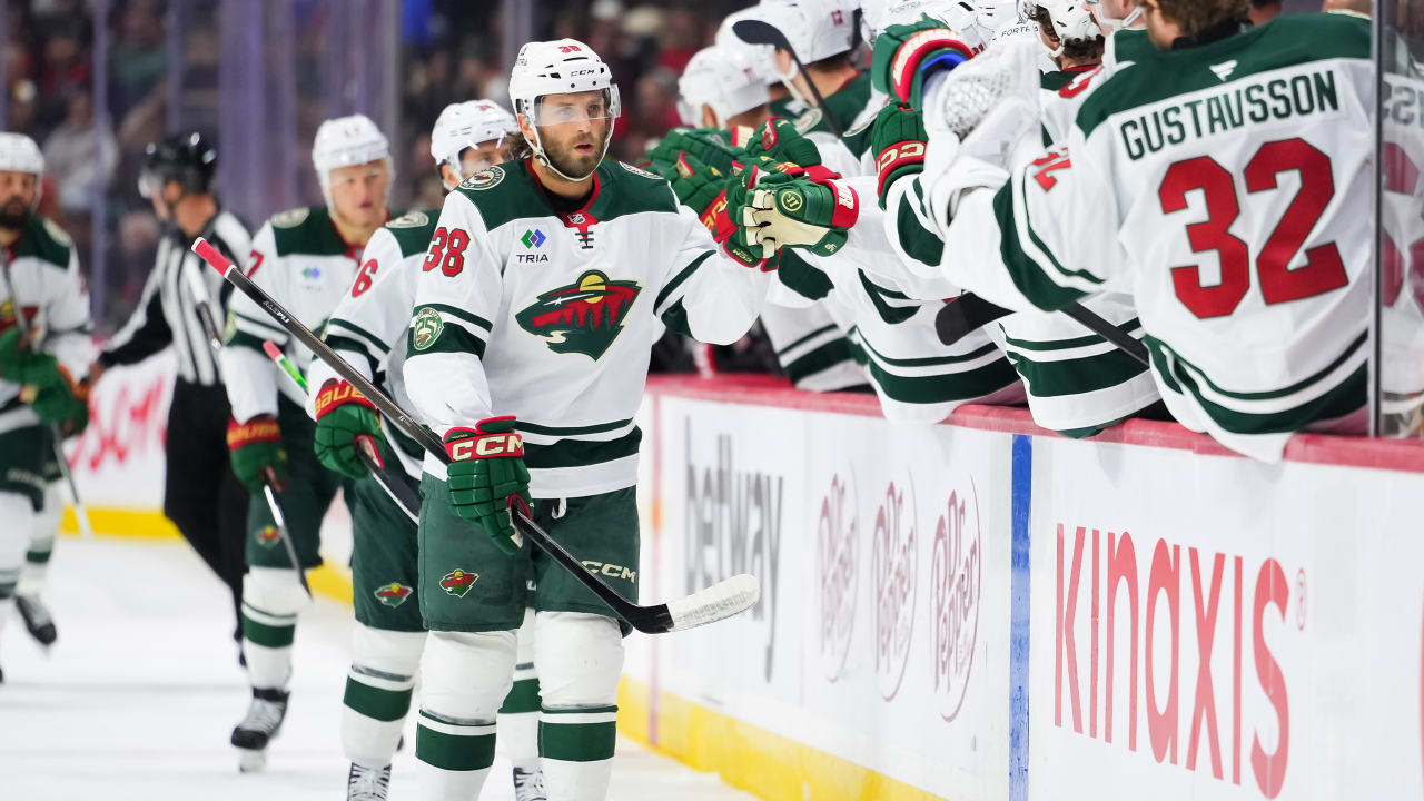 Hartman scores twice again, Wild ease past Senators