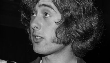 Jimmy Page Recalls the “Astonishing” Studio Session That Ended With a Singer Collapsing on the Floor