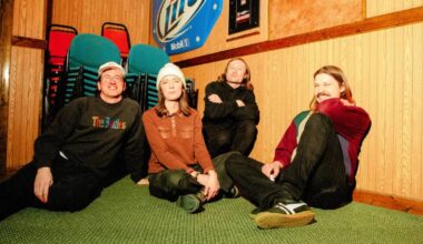 Why We’re Reviewing: Ratboys at the Biltmore Cabaret