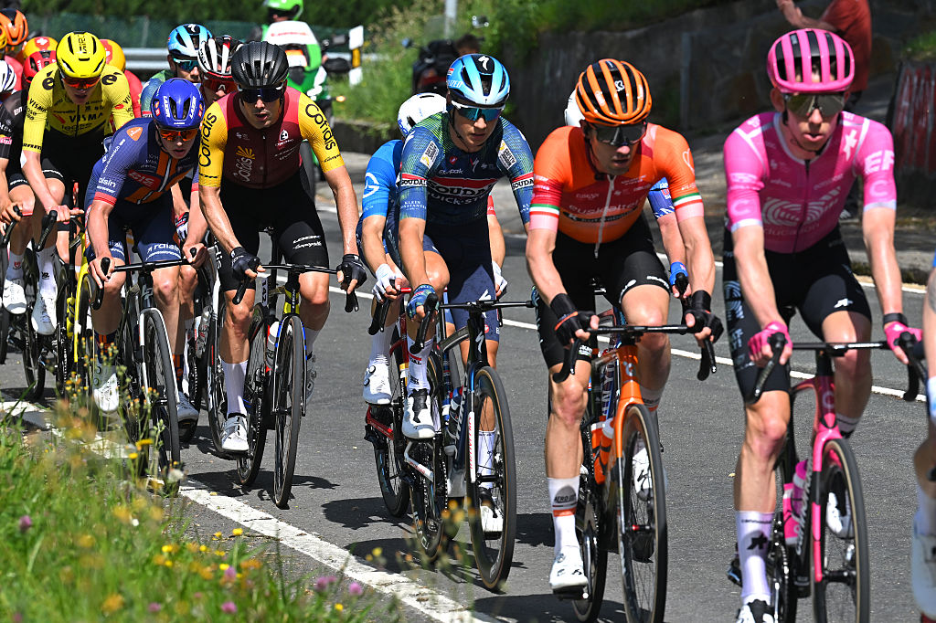 GALDAKAO, SPAIN - APRIL 09: (L-R) Alex Aranburu of Spain and Team Cofidis and Mauri Vansevenant of Belgium and Team Soudal Quick-Step compete in the chase group during the 65th Itzulia Basque Country 2026, Stage 4 a 167.2km stage from Galdakao to Galdakao on / #UCIWT / April 09, 2026 in Galdakao, Spain. (Photo by Tim de Waele/Getty Images)