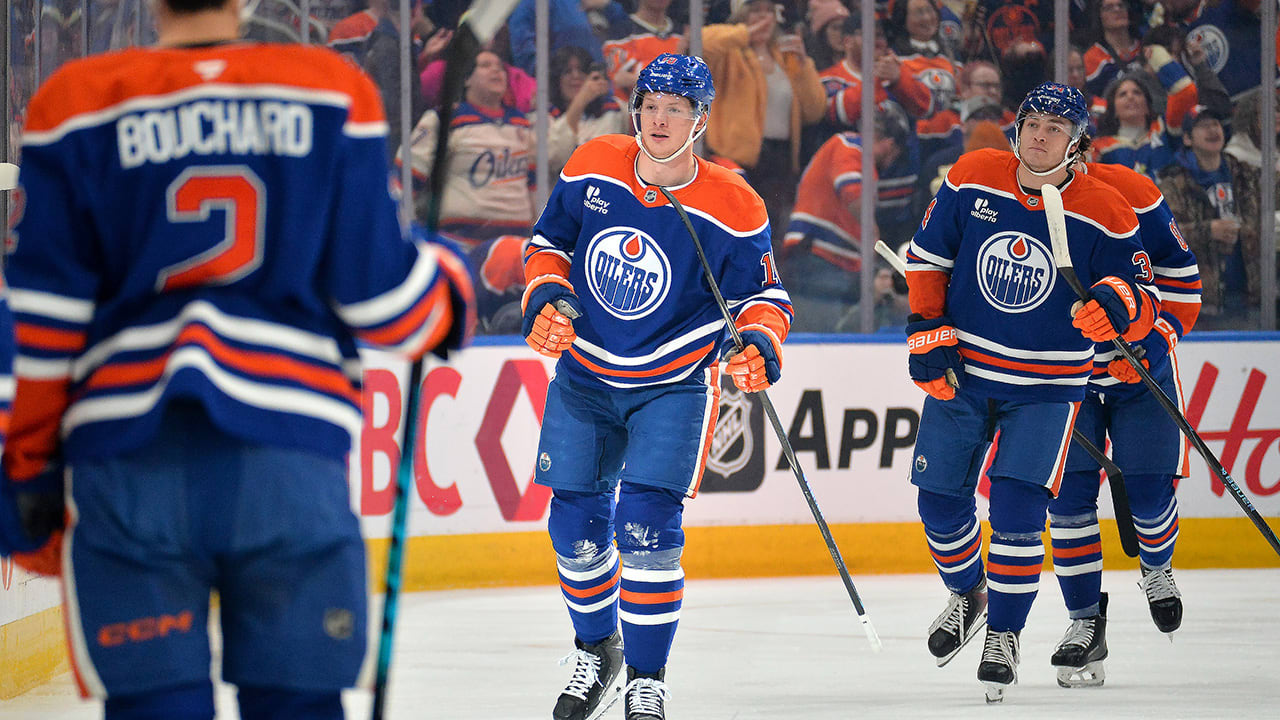 Samanski claims early lead | NHL.com