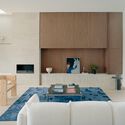 © Pier Carthew Ramsden House / James Harbard Architects - Interior Photography, Bedroom, Wood, Sofa, Lighting, Table, Chair