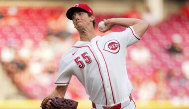 Cincinnati Reds pitcher Brandon Williamson delivers a pitch during the first inning of a baseball game against the Pittsburgh Pirates, Tuesday, March 31, 2026, in Cincinnati. (AP Photo/Kareem Elgazzar)