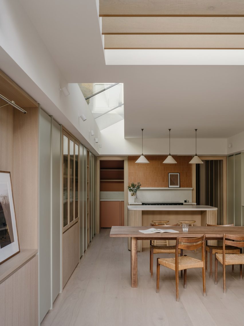 Ribbon House by Will Gamble Architects