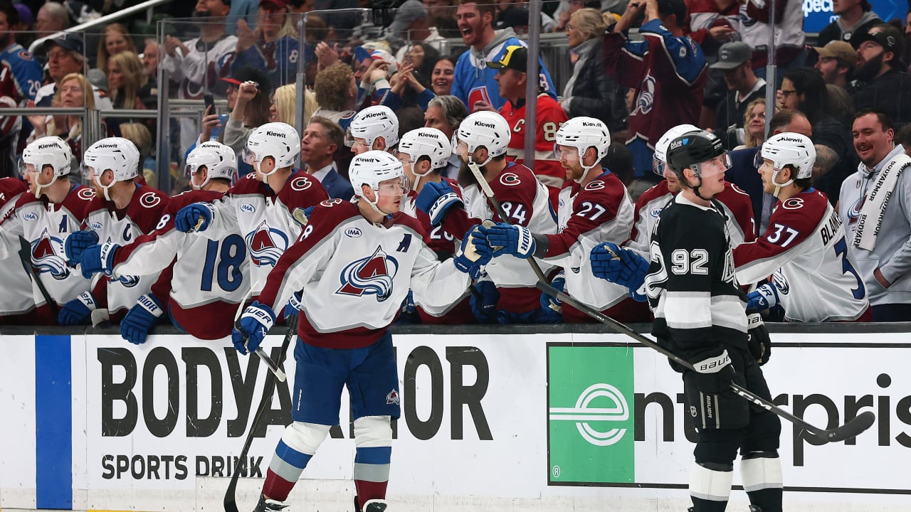 Makar doubles Avalanche's lead | NHL.com