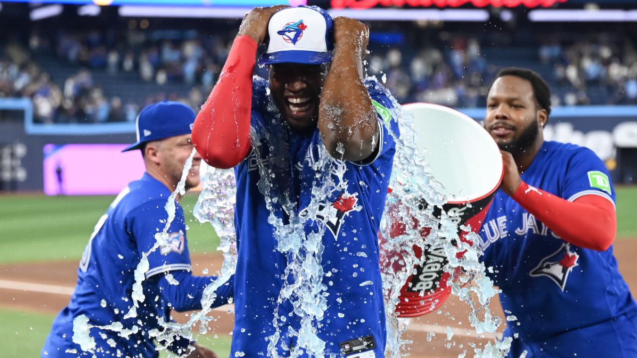 Blue Jays build momentum with first consecutive series wins of season
