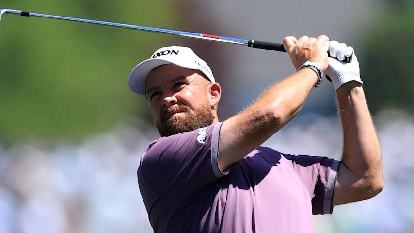 Shane Lowry makes an ace on the par-3 sixth hole to climb into a tie for second at the Masters. (David Cannon/Getty Images)