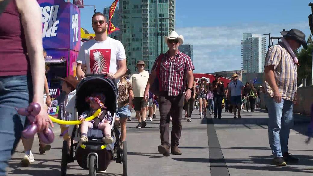 Click to play video: '2025 Calgary Stampede narrowly misses attendance record'