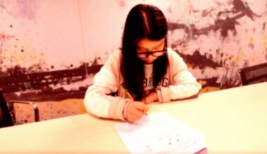 Students Renting Smart Glasses to Cheat on Tests