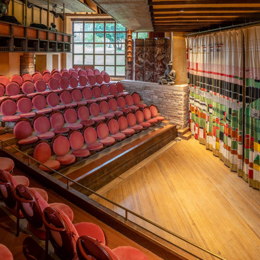 Frank Lloyd Wright theare