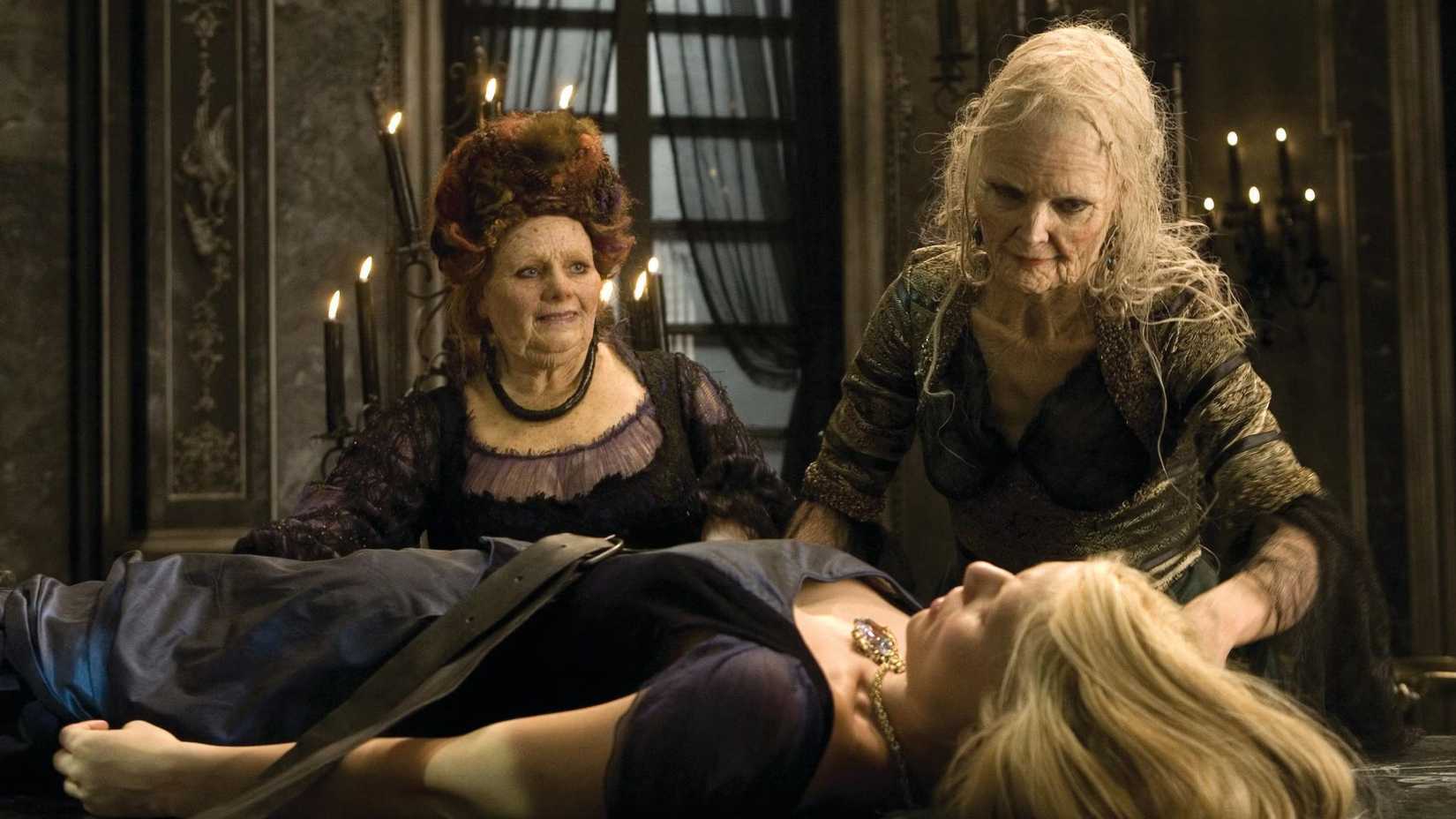 The witches standing over Yvaine (Claire Danes) as she sleeps in Stardust