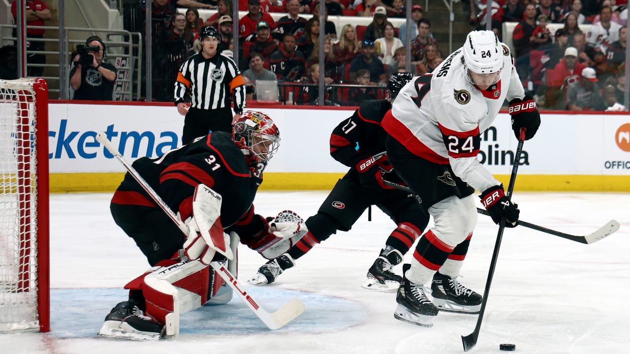Andersen stops 22, Hurricanes blank Senators in Game 1 of Eastern 1st Round