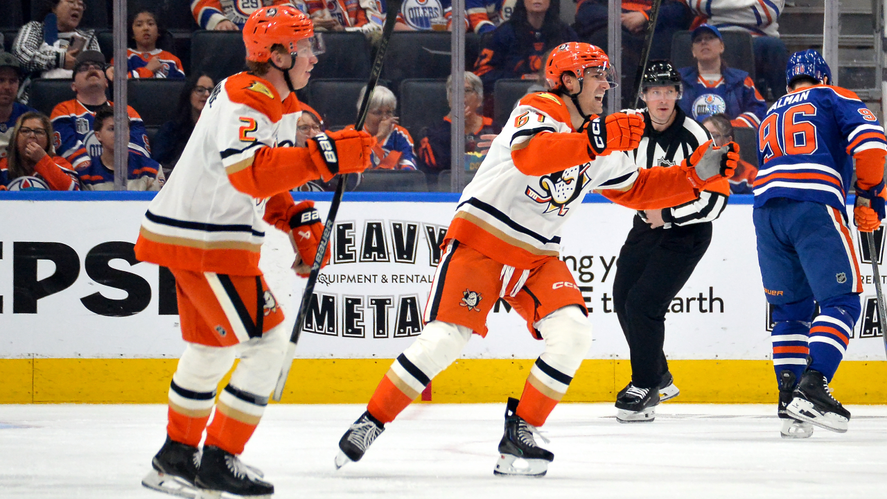 Gauthier breaks tie late in 3rd, Ducks edge Oilers in Game 2 to even West 1st Round