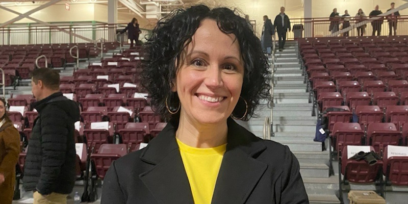 Tourism Minister Pens Letter to People Magazine Over 'Frozen Island' Headline