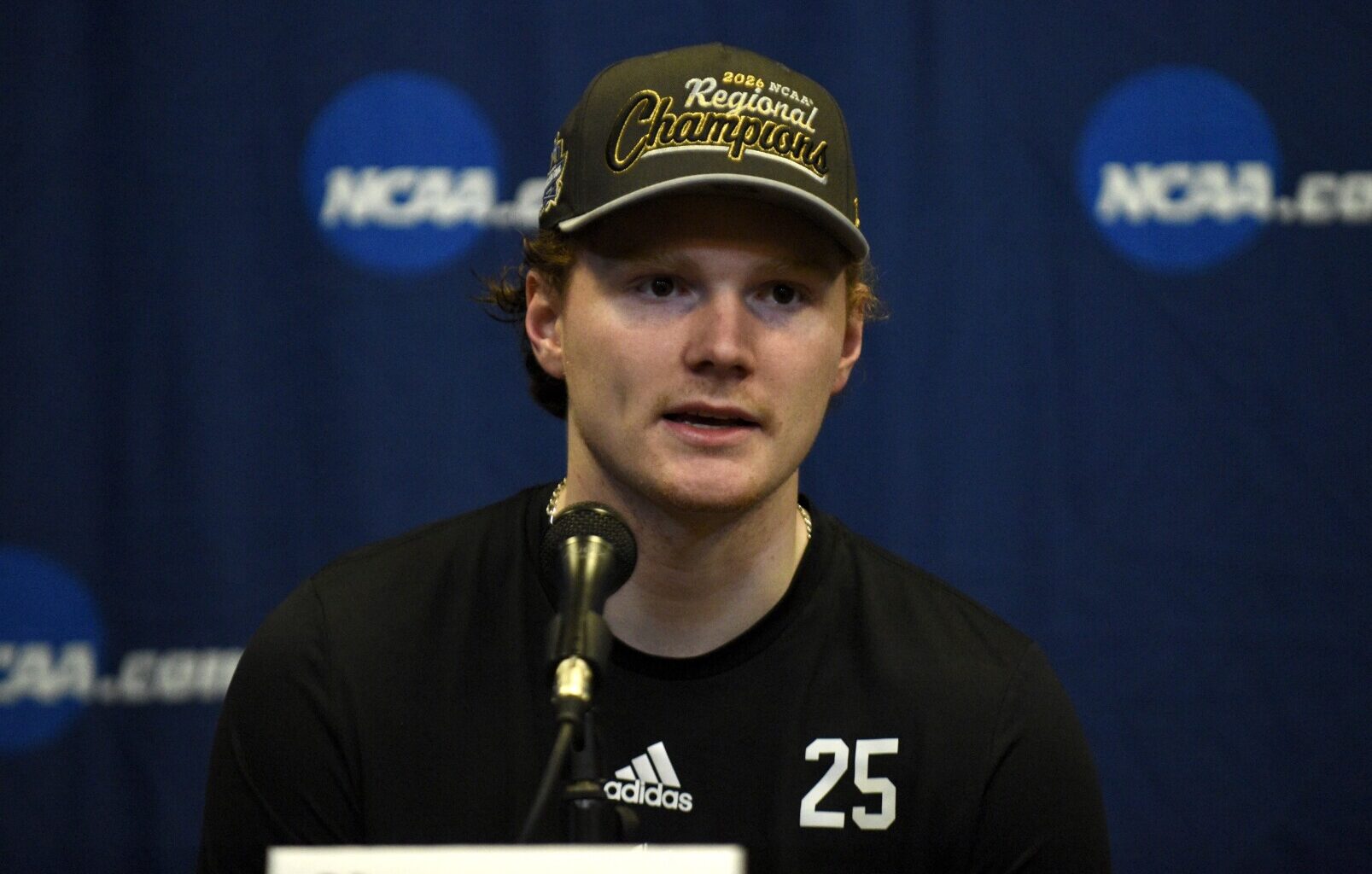 UND's Abram Wiebe to sign with Calgary Flames - Grand Forks Herald