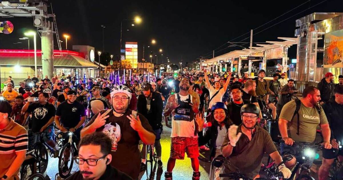 Inside Koreatown’s Critical Mass, the monthly bike ride drawing 4,000 cyclists