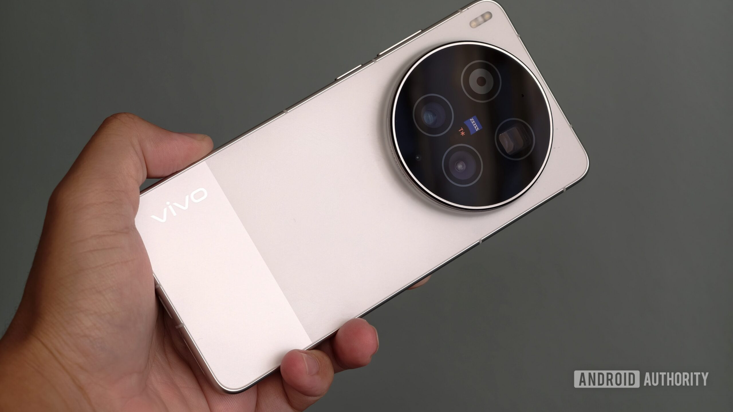 vivo X300 Ultra back of phone showing cameras vivo X300 Ultra back of phone showing cameras
