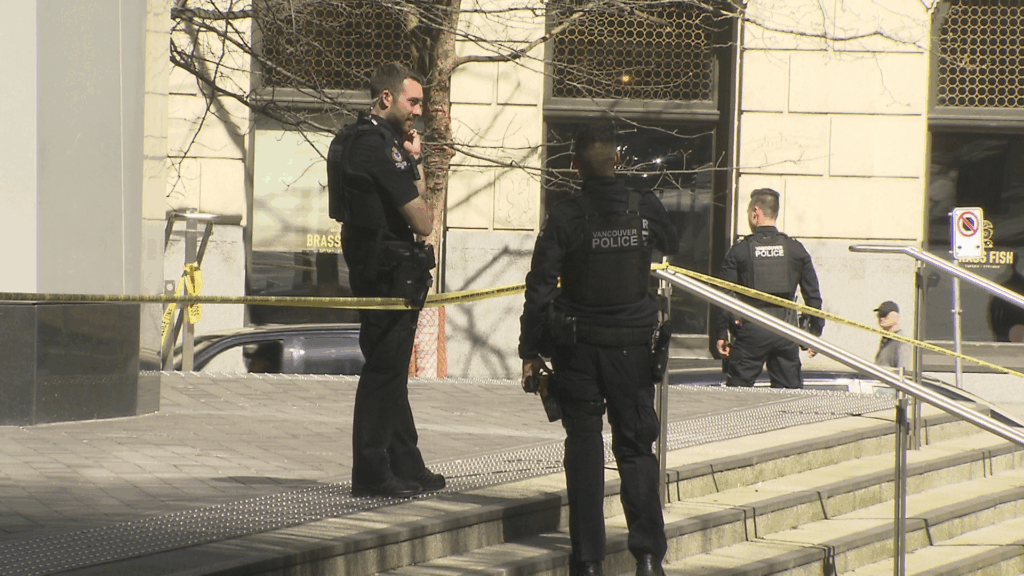 Police blocking Burrard Street in downtown Vancouver due to 'suspicious package' (CityNews Image)