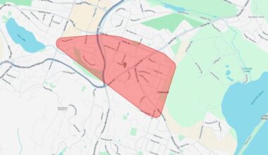 Vehicle incident downs pole, cuts electricity in Colwood