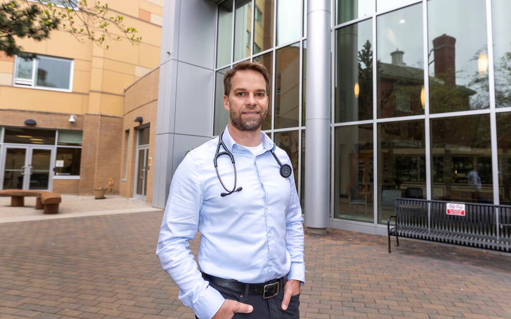 Doctors moving from U.S. find new opportunities