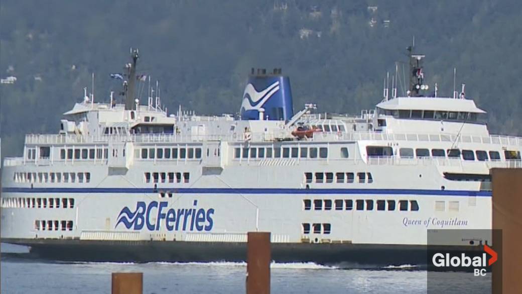 Click to play video: 'BC Ferries faces long weekend issues'
