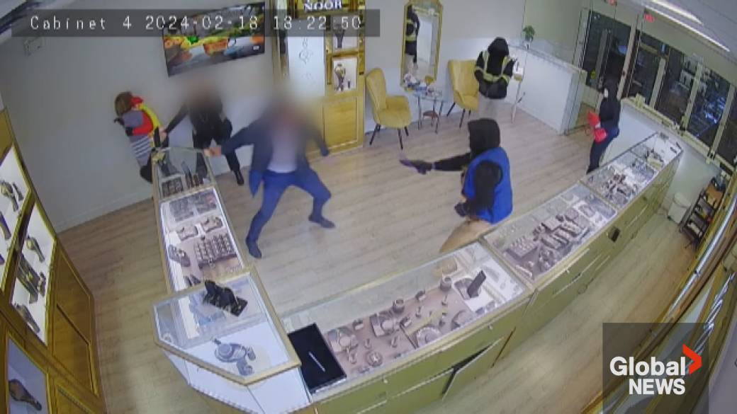 Click to play video: 'Guilty verdicts in Surrey jewelry store robbery'