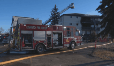 Northeast Edmonton apartment fire sends 1 to hospital, displaces 200 people - Edmonton