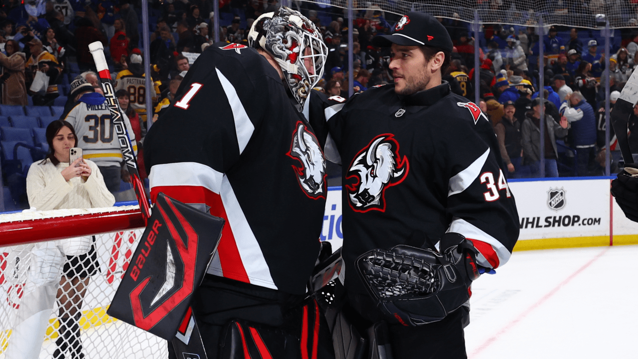 Sabres read 'body language' to make goalie switch during East 1st Round