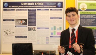 Cork Student showcases 'Dementia Shield' app for Smart Glasses