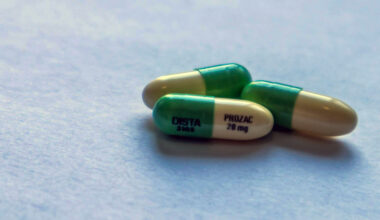 Top Psychiatrists Call for a Greater Focus on Ceasing Medication