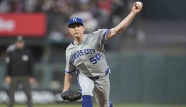 Royals' Kris Bubic placed on 15-day injured list with elbow soreness