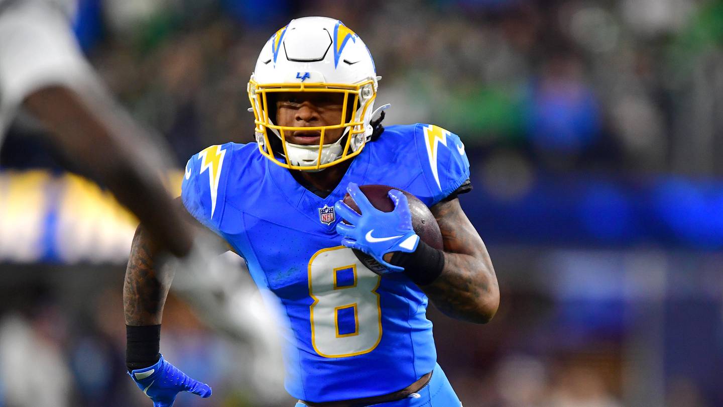 Mike McDaniel Makes Chargers’ Omarion Hampton Silent Threat for Top NFL Honors