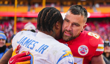 Schedule Makers Want Spotlight on One AFC West Team and It's Not the Chargers