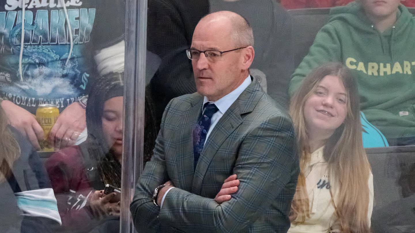 Nov 29, 2024; San Jose, California, USA; Seattle Kraken head coach Dan Bylsma watches the play against the San Jose Sharks during the third period at SAP Center at San Jose. Mandatory Credit: Robert Edwards-Imagn Images