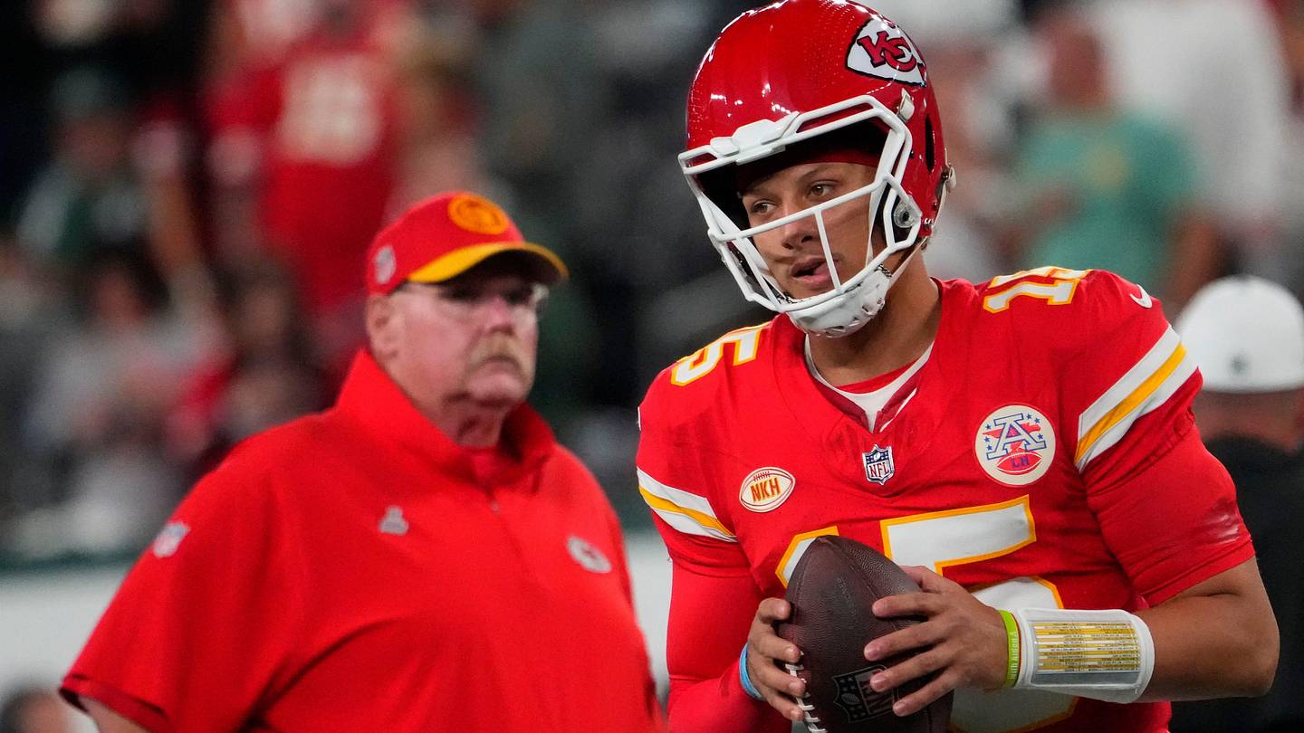 NFL Power Rankings: Kansas City Chiefs QB Patrick Mahomes