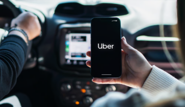 Uber drivers ratify first union contract for app-based workers in Canada