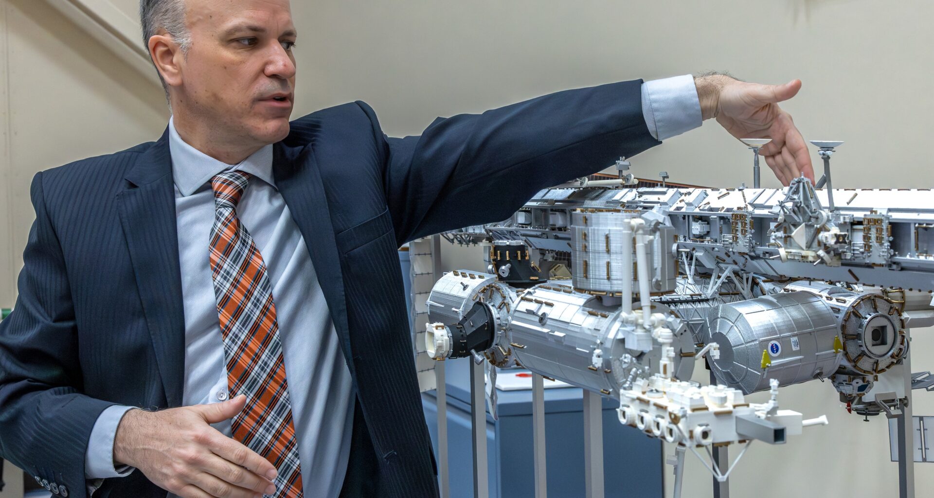 Every astronaut comes to Montreal to learn how to catch a spacecraft. I took the controls