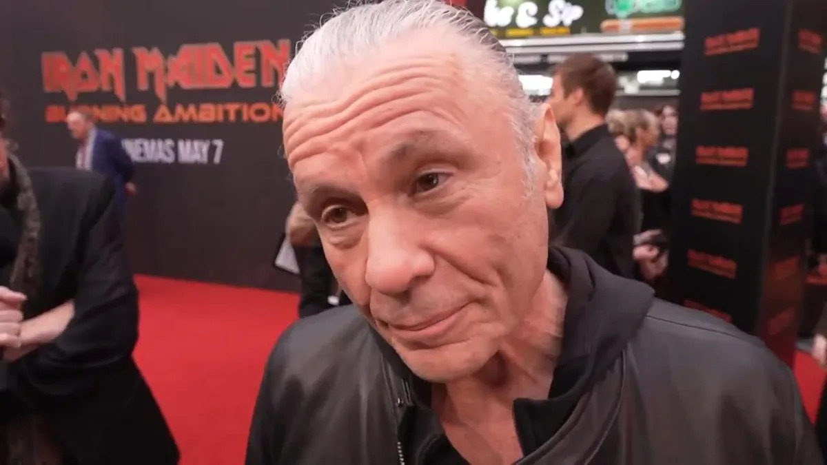 Iron Maiden will never charge "crazy" prices for shows - Yahoo News Canada