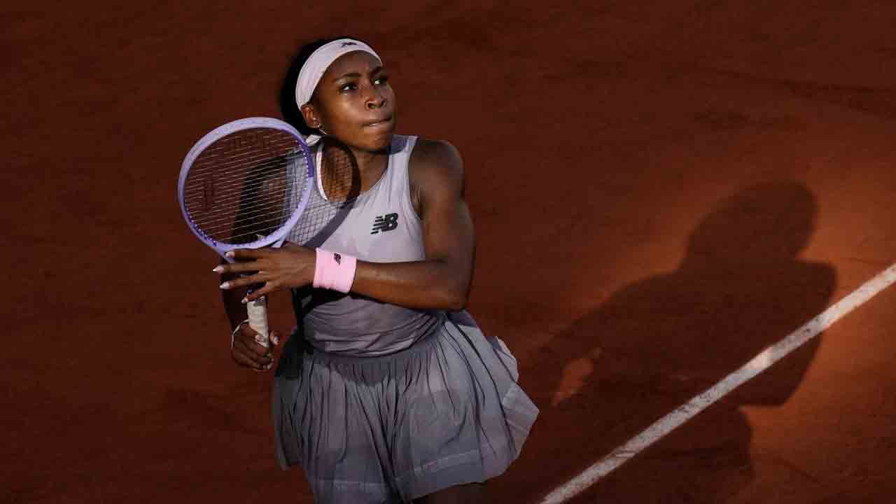 Gauff's French Open title defence ends after third-round loss to Potapova