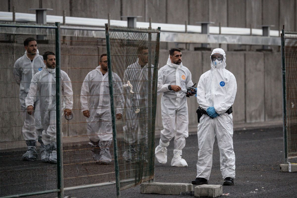 The hospital said it became clear on Saturday that some had not been following "the most up-to-date international regulations" and had risked exposure to the deadly hantavirus disease. Pictured: Spanish healthcare workers ahead of MV Hondius evacuations on Sunday