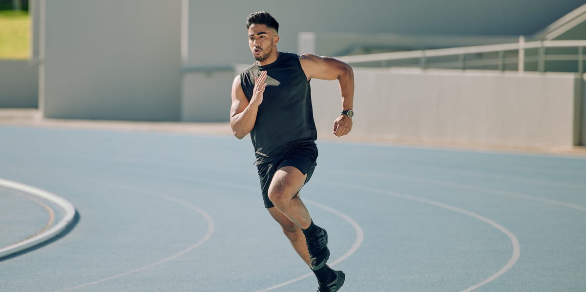 See How Your VO2 Max Score Stacks Up by Age – Then Use These 10 Workouts to Improve It