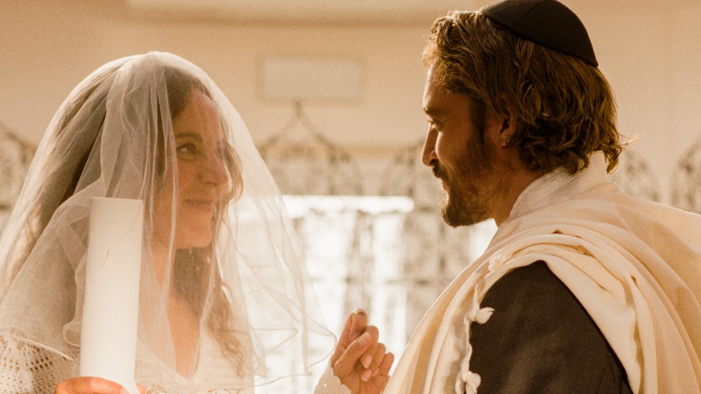 'Think Good' Review: Monia Chokri Convinces in Tense Marital Drama