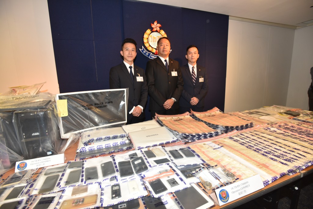 Hong Kong and mainland authorities seized illegal gambling records worth US$138 billion after dismantling a cross-border gambling ring in 2017. (File photo)