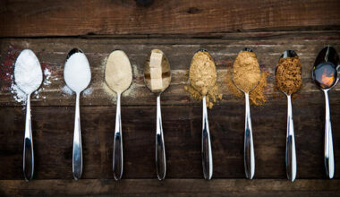 Sugar, honey and artificial sweeteners: which is the healthiest?