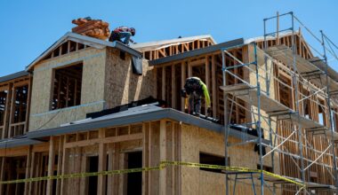 May homebuilder sentiment improves on late spring surge in demand