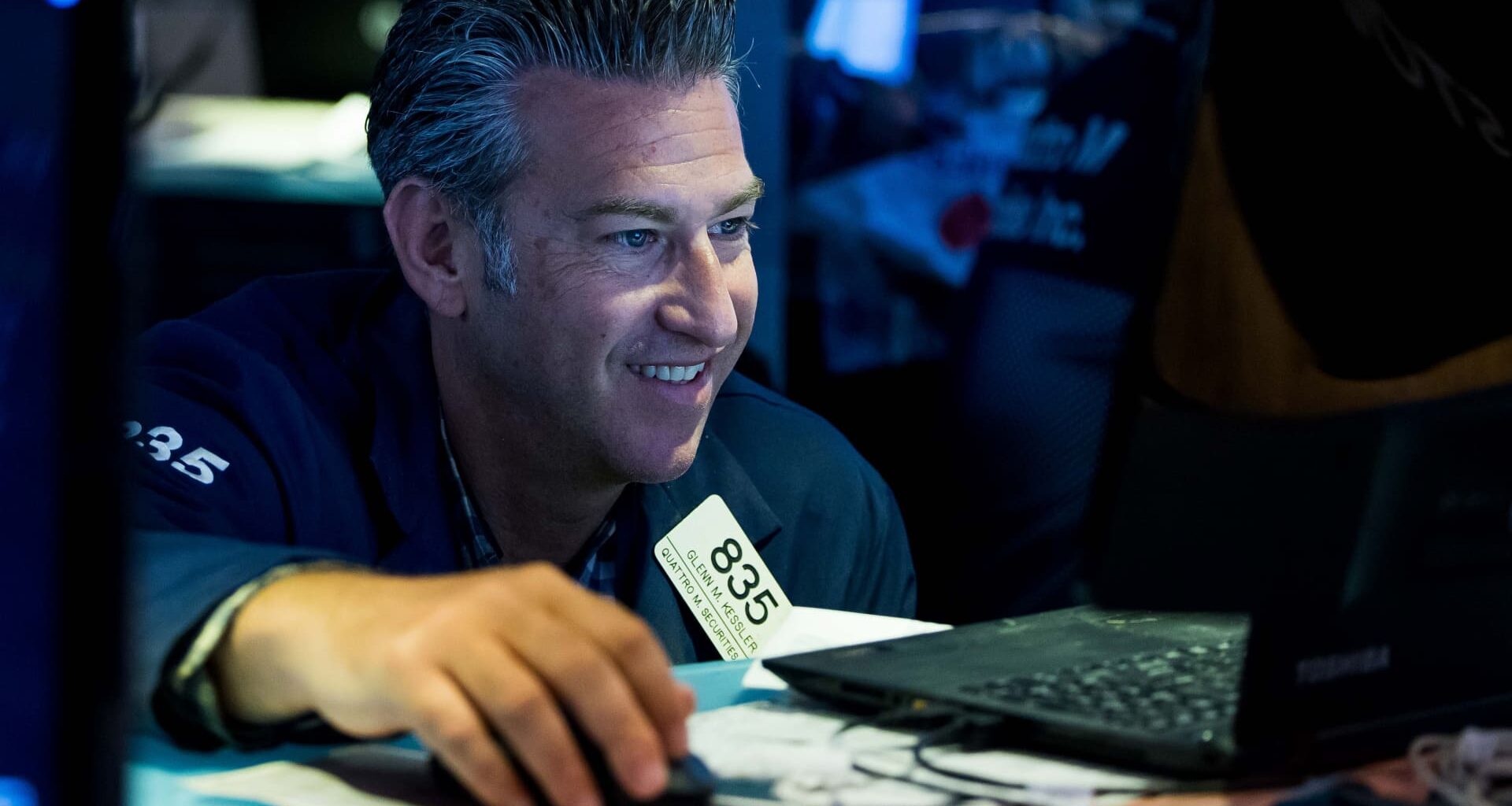 3 themes that drove stocks to another record week — and a banner month